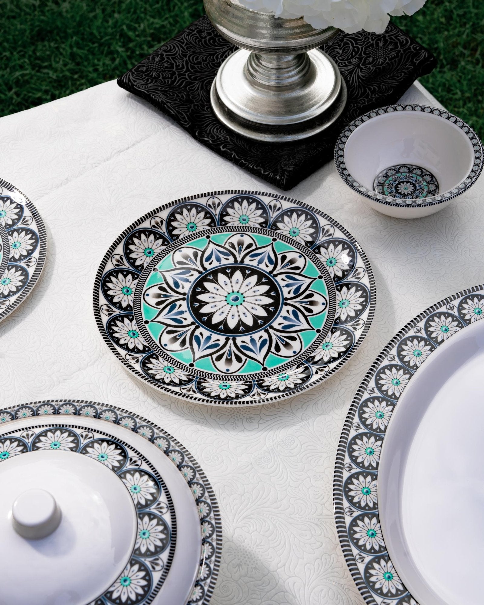 Ebony Symphony Dinner Set - Patex Studios