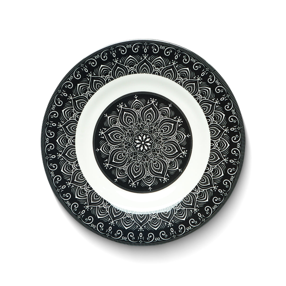 Noir Chic Quarter Plates