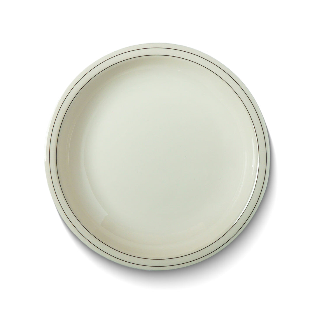 Sleek Borders Quarter Plates